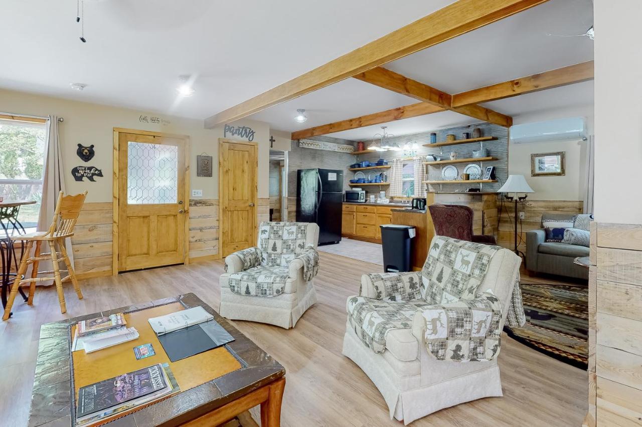 Bear Caves At Black Bear Cottages Sevierville Extérieur photo
